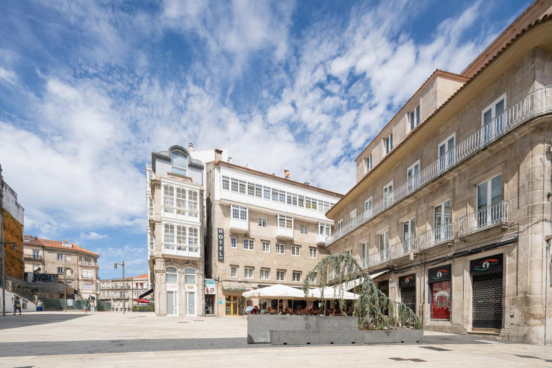 Hotel Alda Puerta Del Sol Vigo Eksteriør billede