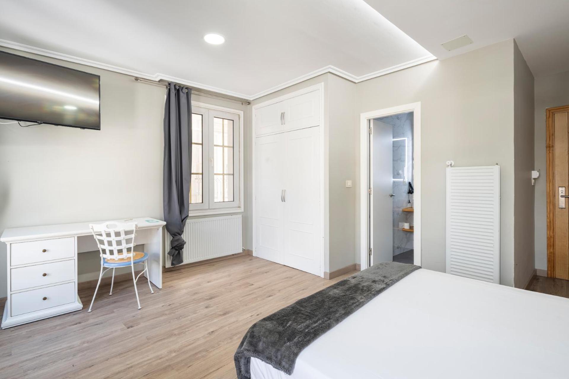 Hotel Alda Puerta Del Sol Vigo Eksteriør billede