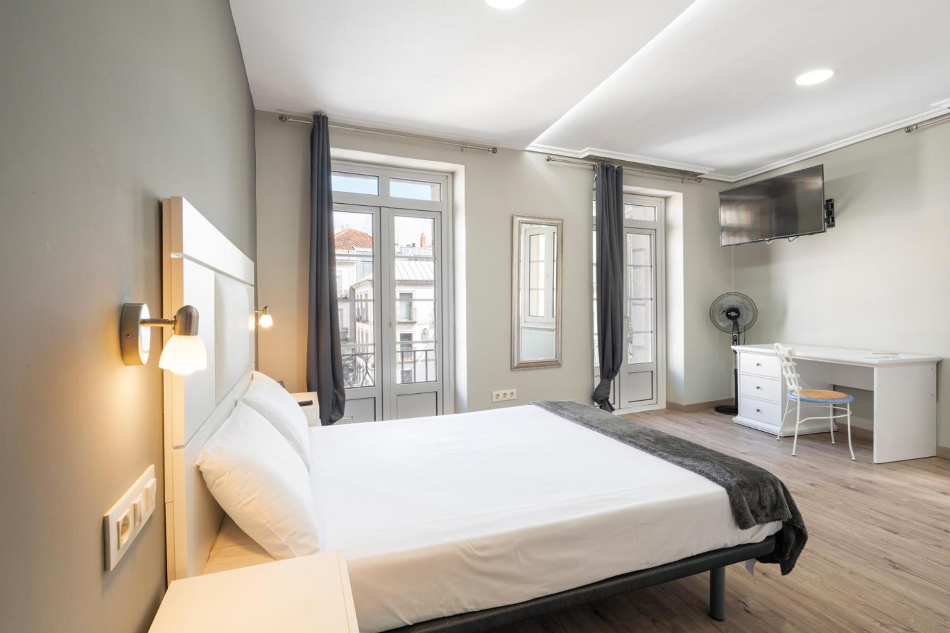 Hotel Alda Puerta Del Sol Vigo Eksteriør billede